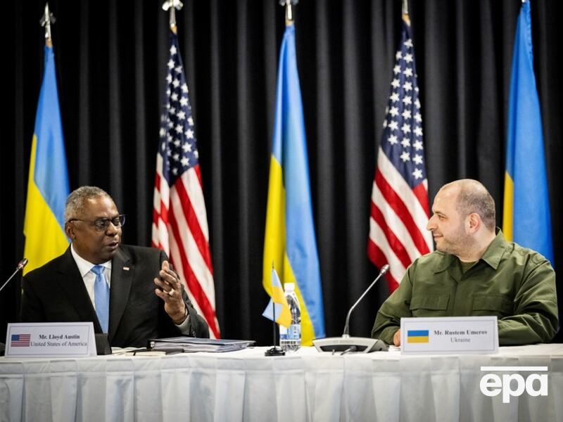 Умєров обговорив із главою Пентагону повітряні атаки РФ на Україну