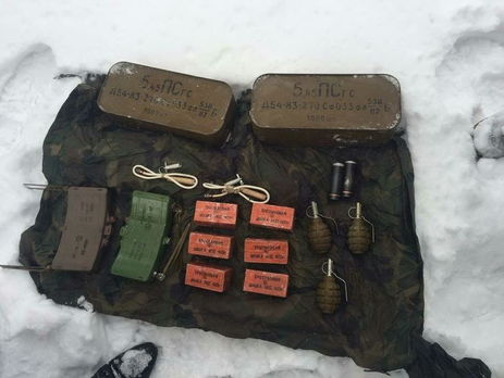 СБУ обнаружила схрон со взрывчаткой в зоне АТО