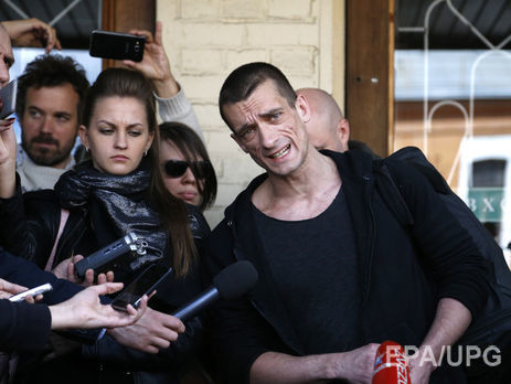 Художник Павленский пытался изнасиловать актрису, ей нанесли ножевые ранения – продюсер