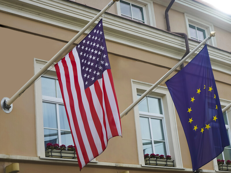 Financial Times прогнозирует продолжение финансовой поддержки Украины со стороны ЕС и США