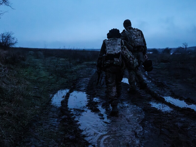 Украинские военные за сутки уничтожили более 800 оккупантов, противник безуспешно пытался выбить ВСУ с плацдарма на левом берегу Днепра – Генштаб