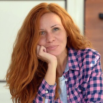 В Харькове у приятеля вчера на глазах сгорел автомобиль. Пишет 