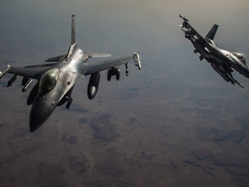 Норвегия передаст Дании два истребителя F-16 для обучения украинских летчиков