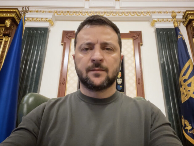 ПВО и снаряды. Зеленский пообещал 