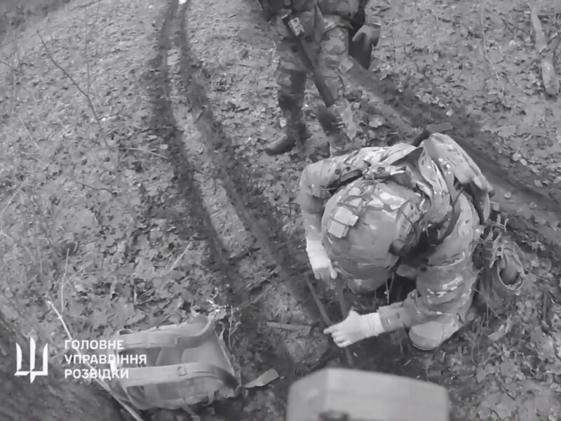 "Враг понес потери". В ГУР показали видео рейда в Белгородскую область, где российские военные ждали начальство из Москвы