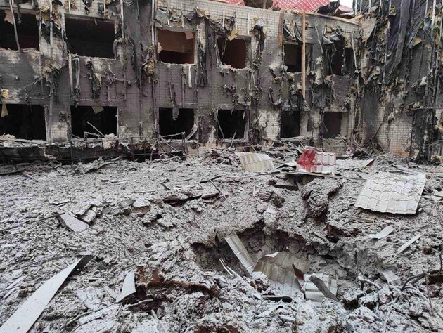 Раненые в Херсонской области, разрушенное РФ жилье и объекты инфраструктуры на востоке и юге Украины – сводка ОВА за сутки