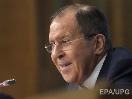 Лавров заявил, что дипломаты из США участвуют в митингах оппозиции переодетыми в женщин
