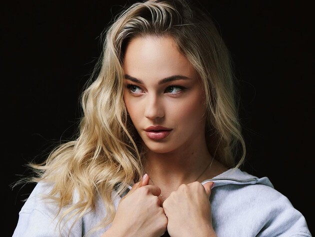 Белодед снялась без бюстгальтера. Видео