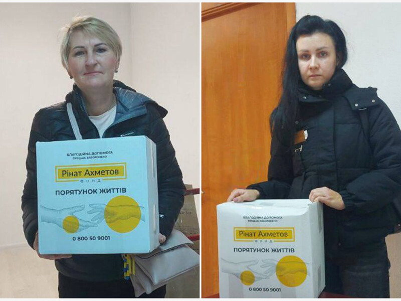 У Чорноморську триває видавання допомоги від Фонду Ріната Ахметова для переселенців