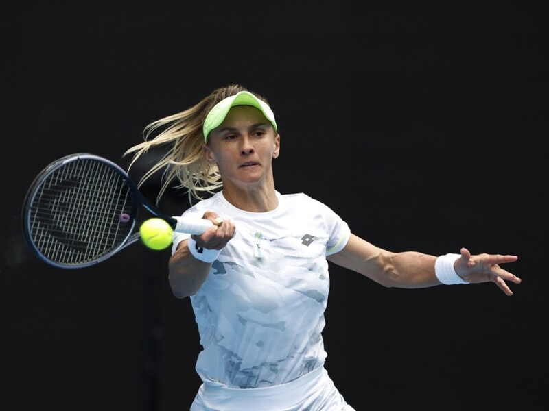 Костюк на Australian Open вырвала победу у россиянки, Цуренко всухую проиграла Соболенко и не пожала ей руку