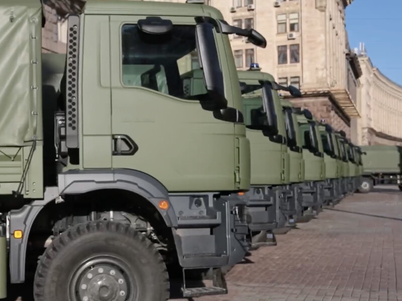 Громада Києва придбала для 241-ї бригади ТрО приблизно 1 тис. дронів і 20 вантажівок