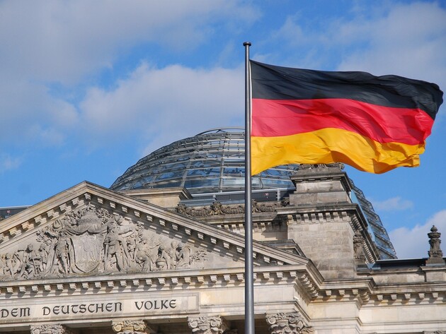 У Німеччині ухвалили закон, який спрощує набуття громадянства іноземцями