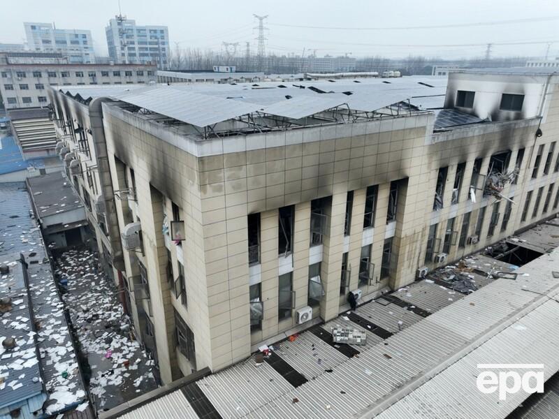 В результате ЧП на заводе в Китае погибли восемь человек, местные власти говорят о взрыве пыли