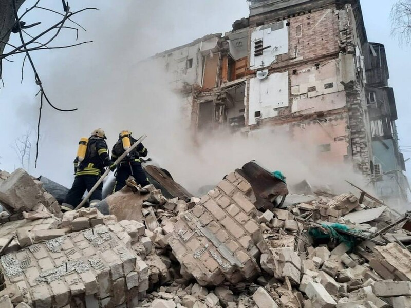 П'ятеро загиблих, щонайменше 40 постраждалих, зруйновані будівлі й пожежі. Клименко повідомив про наслідки ракетної атаки РФ