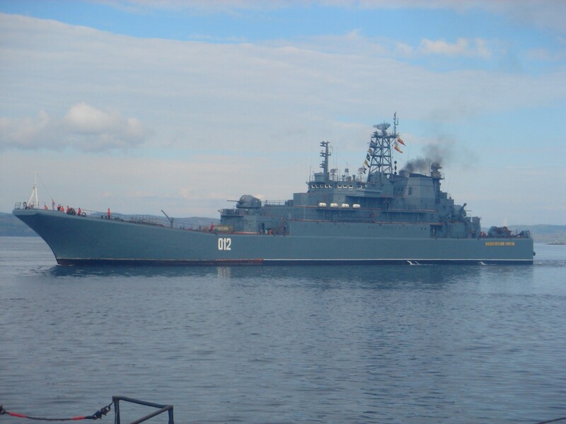 Росіяни привели у Крим підбитий корабель "Оленегорский горняк" – ВМС ЗСУ