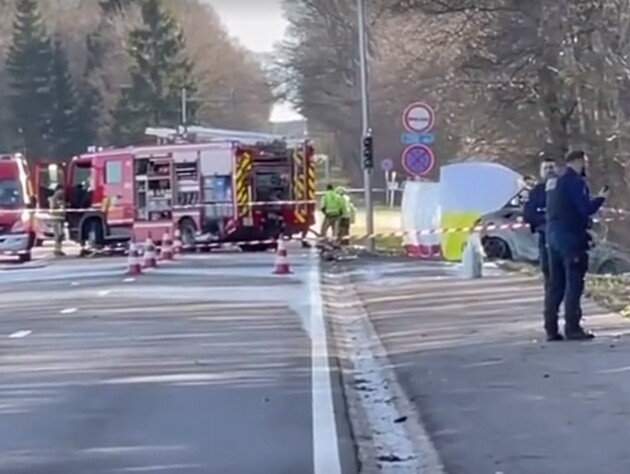 В Бельгии на автотрассе потерпел крушение самолет, погибли два человека