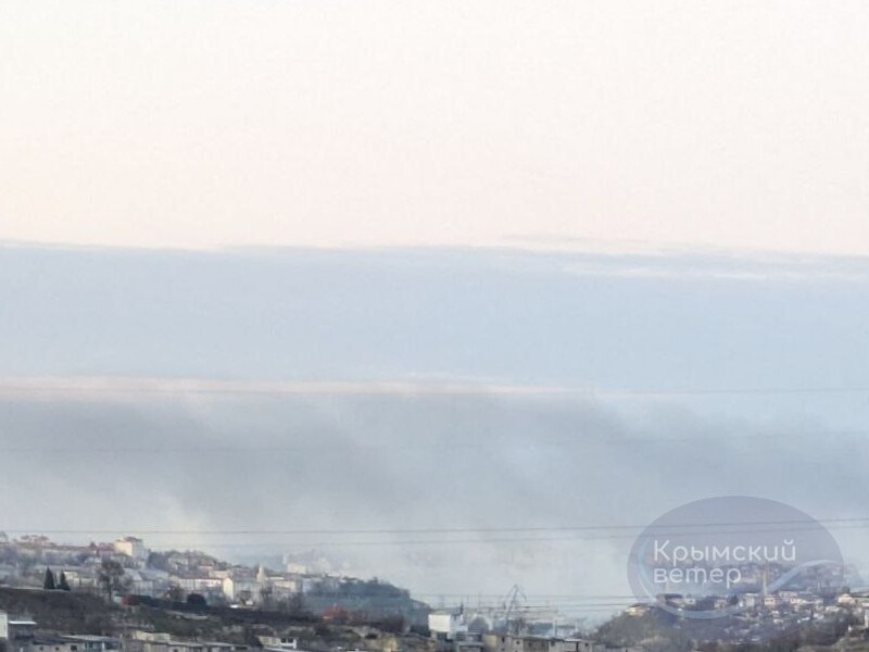 У Криму в кількох містах чутно вибухи, окупаційна влада оголосила повітряну тривогу