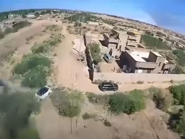 Kyiv Post опублікувала відео ударів українських БПЛА по російських найманцях у Судані. ГУР не підтверджує і не спростовує