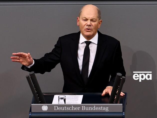 Шольц заявил, что помощи только от Европы Украине будет мало