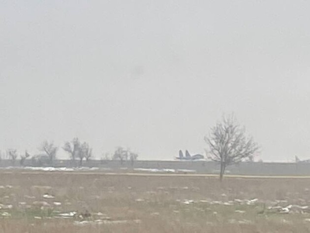 Партизани розкрили місце розташування 10 винищувачів і системи ППО, які РФ тримає на аеродромі Саки у Криму
