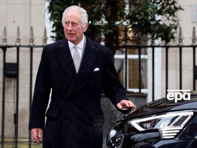 75-летний Чарльз III появился на публике впервые после того, как у него диагностировали рак. Фото
