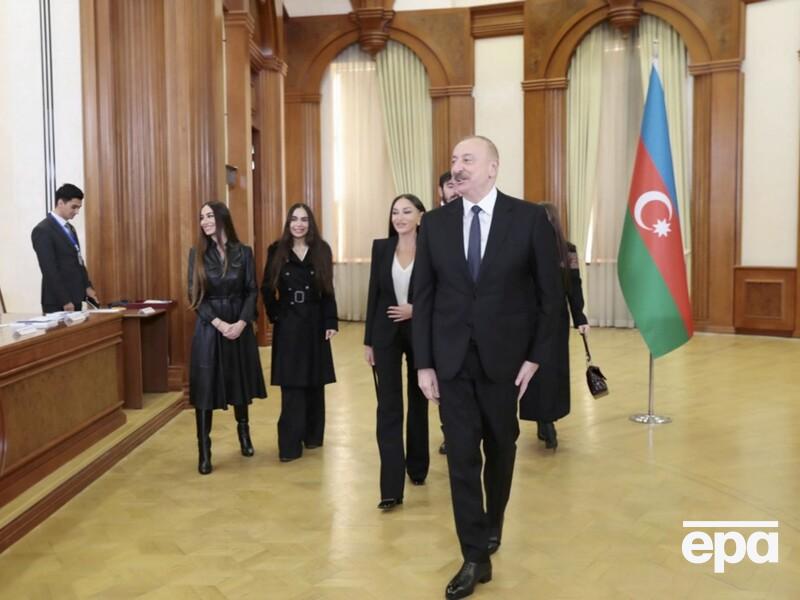 ЦВК Азербайджану оголосила, що на президентських виборах Алієва підтримало понад 92% виборців