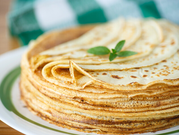 Влийте це наприкінці – і млинці вийдуть тонкими й еластичними. Рецепт заварного тіста