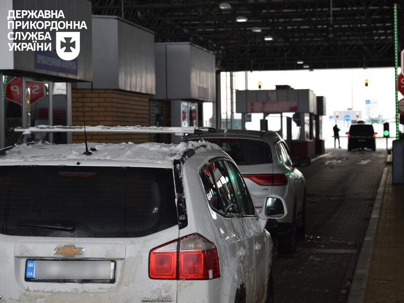 Із 12 лютого "єЧерга" запрацює для автобусів на всіх пунктах пропуску з ЄС і Молдовою