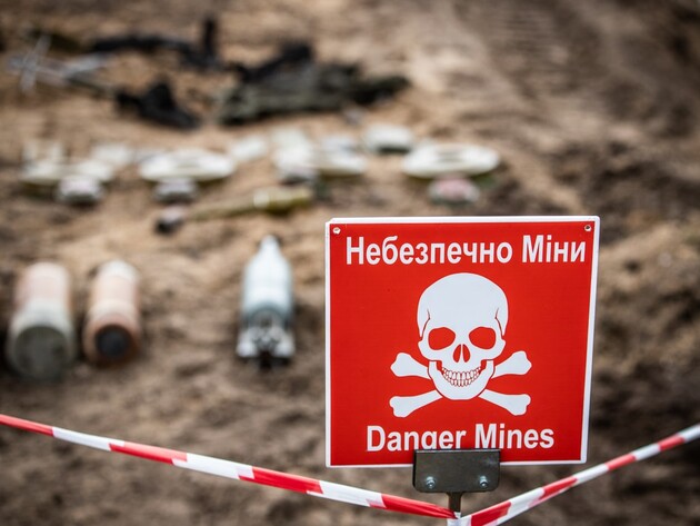 В Харьковской области три человека подорвались на мине, двое из них погибли – ОВА 