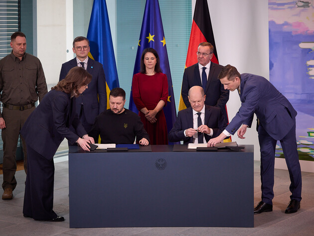 Появился полный текст договора о безопасности между Украиной и Германией. Главное