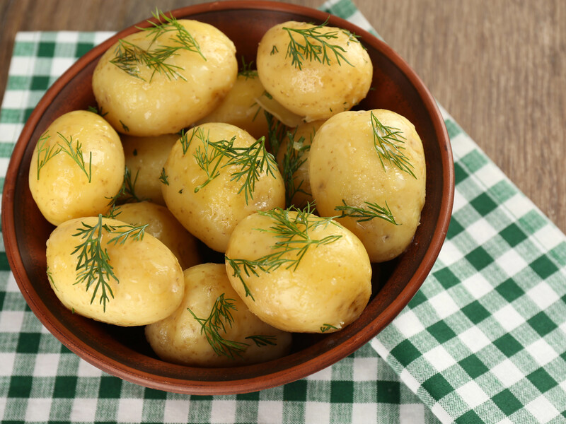 Полийте цим відварену картоплю – і вийде дуже смачно. Перевірений роками рецепт домашнього соусу, який проситимуть усі