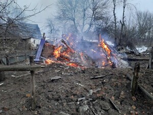 Росіяни вранці вдарили по Сумській області, у згорілому будинку виявили тіла двох загиблих людей – ОВА