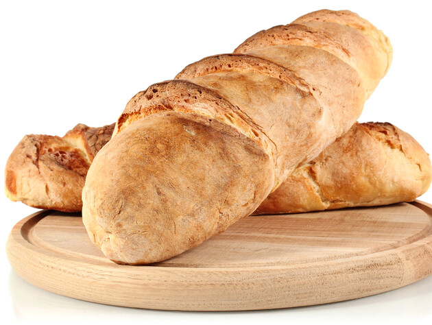 Как испечь дома ароматный хлеб с корочкой. Рецепт и лайфхак