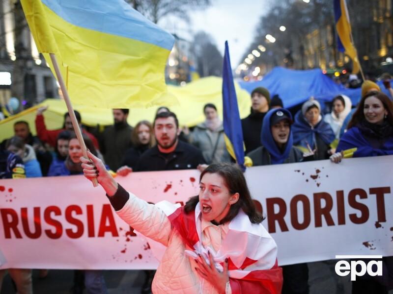 Stand With Ukraine. В десятках стран прошли акции в поддержку Украины. Фоторепортаж