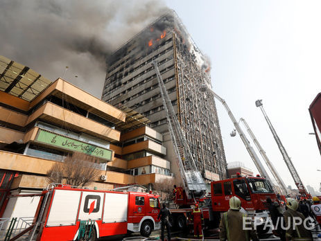 Момент обрушения горящего многоэтажного здания в Тегеране обнародован в интернете. Видео