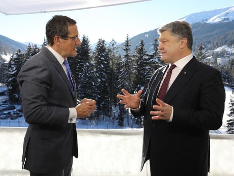 Из-за двух безответственных лидеров – Асада и Путина – мы имеем большие проблемы с глобальной безопасностью – Порошенко