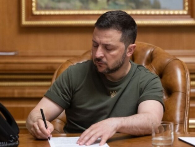 Зеленский подписал закон о демобилизации срочников
