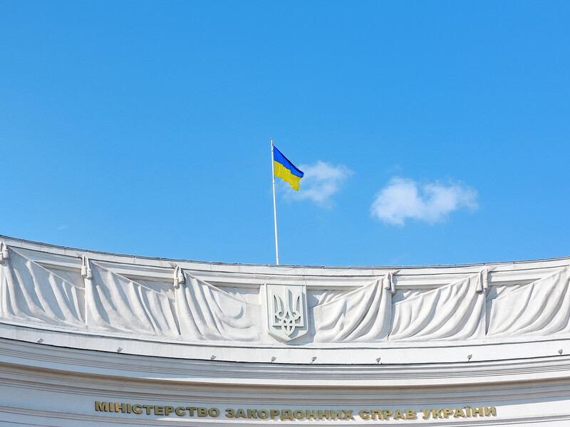 Зовнішню політику керівництва України підтримує 70% українців – опитування