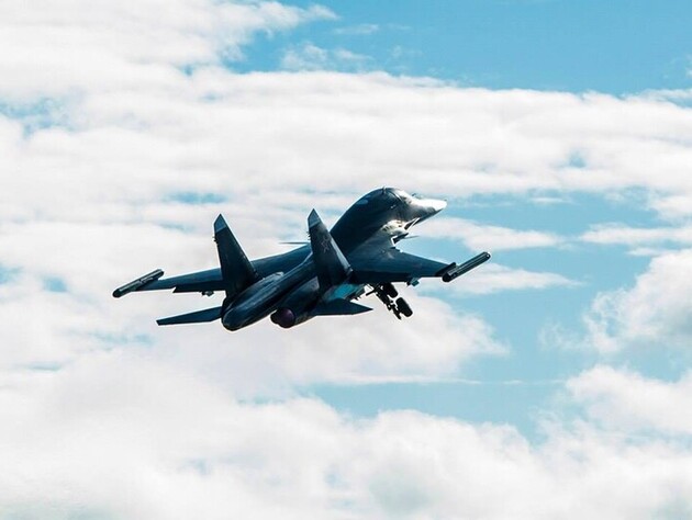 Олещук показав передбачуване місце падіння збитого російського Су-34 під Маріуполем