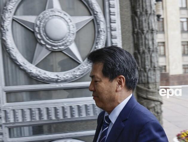 Спецпредставитель Китая начал поездку по урегулированию российско-украинской войны с визита в Москву
