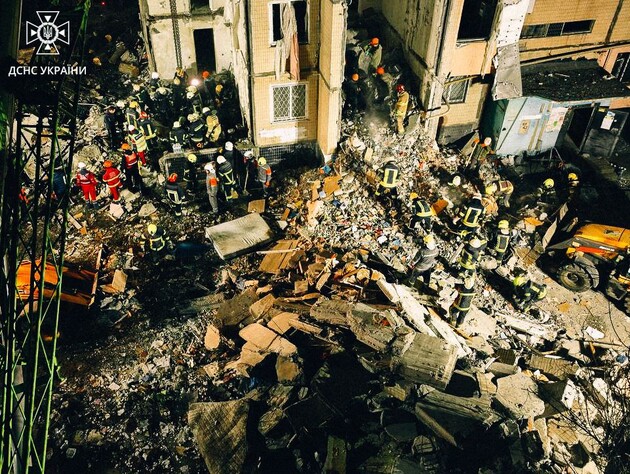 Унаслідок удару по Одесі загинули подружжя військових і троє їхніх малолітніх дітей. Кількість жертв зросла до 12