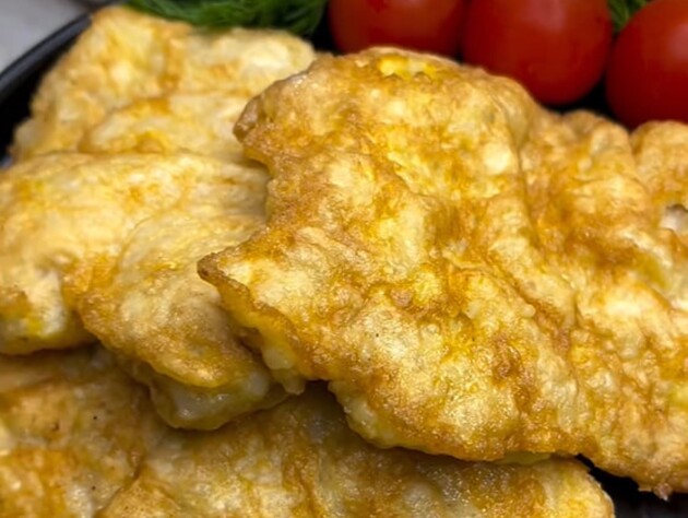 Залейте этим специи – и мясо получится очень вкусное и нежное, а кляр не будет отпадать. Рецепт отбивных, которые готовятся за три минуты