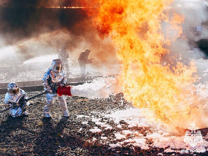 У Бєлгородській області РФ горить нафтобаза. За даними ЗМІ, її атакував дрон