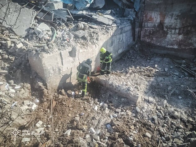 В Краматорске две недели искали человека после прилета, разобрали почти 1 тыс. тонн завалов. Мужчина объявлен пропавшим без вести