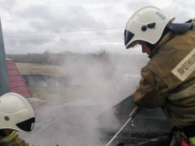 В Курской области после атаки беспилотника горит топливная база