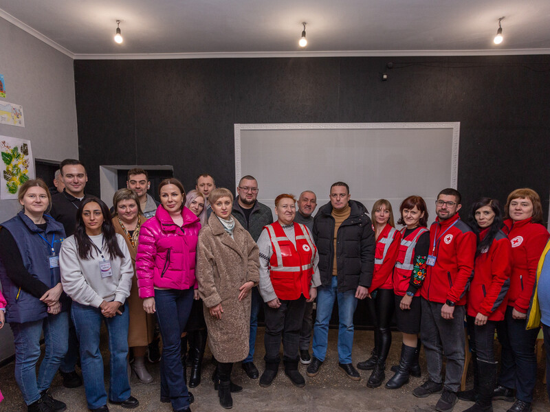 За месяц работы "Волонтерский центр" в Каменском оказал помощь около 3 тыс. человек – мэр Белоусов