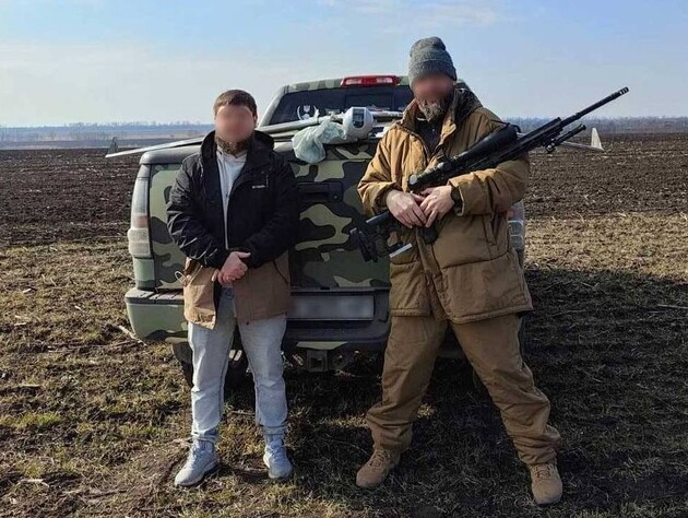 Снайпер ССО України збив російський дрон ZALA