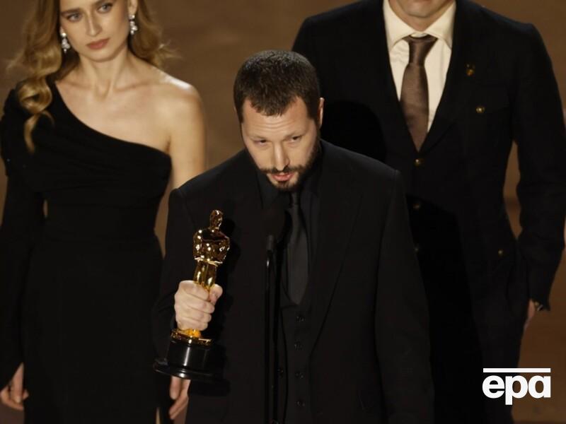 Організатори "Оскара" вирізали з міжнародної телеверсії нагородження Чернова за фільм "20 днів у Маріуполі"