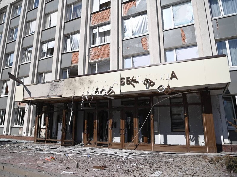 В Белгороде беспилотник врезался в здание администрации города