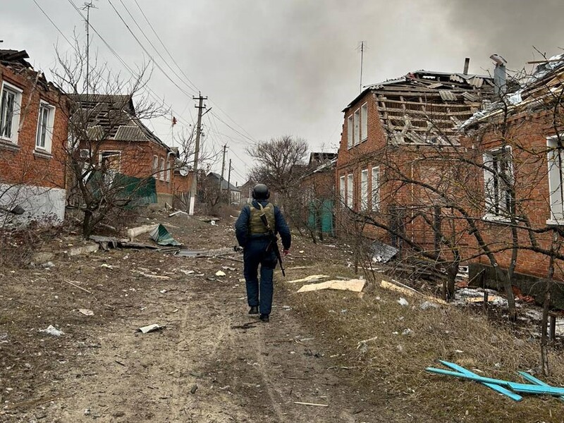 Ракетний удар по Миколаєву, постраждалі у Дніпропетровській і Харківській областях, атаки авіабомбами на Сумську й Донецьку області. Зведення ОВА за добу